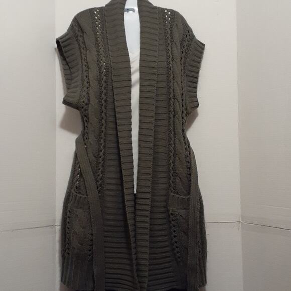 Charlotte Russe. Gray open front Cardigan Sweater With Tie Belt. S - Picture 5 of 8